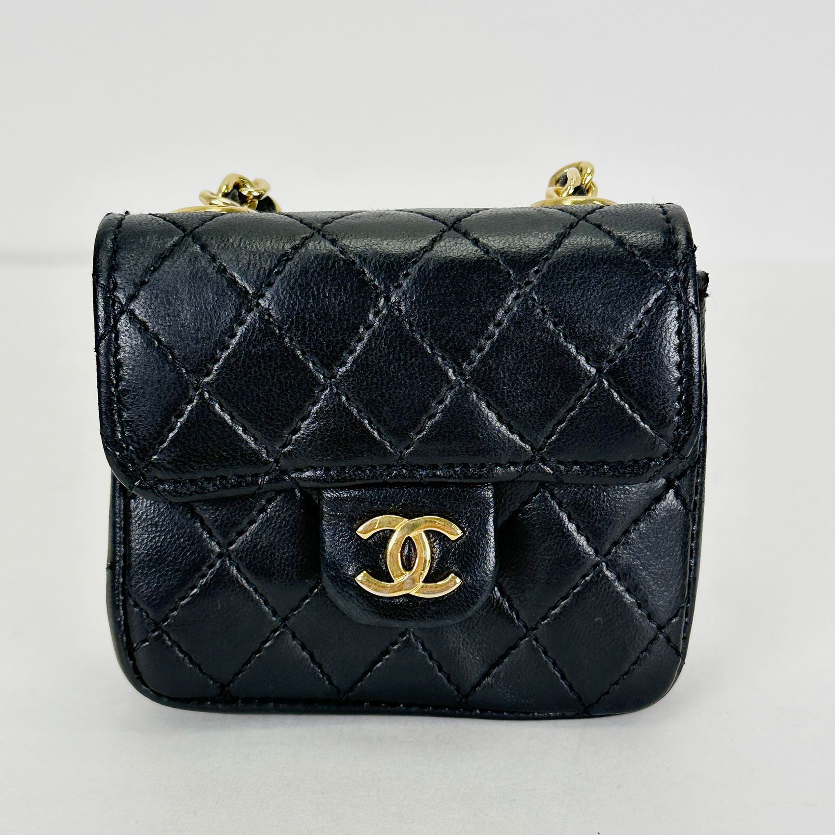 CHANEL Black Lambskin Micro Mini Chain Belt Bag 3VCHB27436