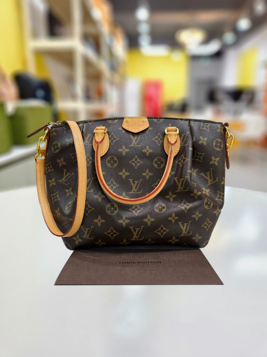 Monogram Canvas M48814 Louis Vuitton Monogram Turenne MM Tote And