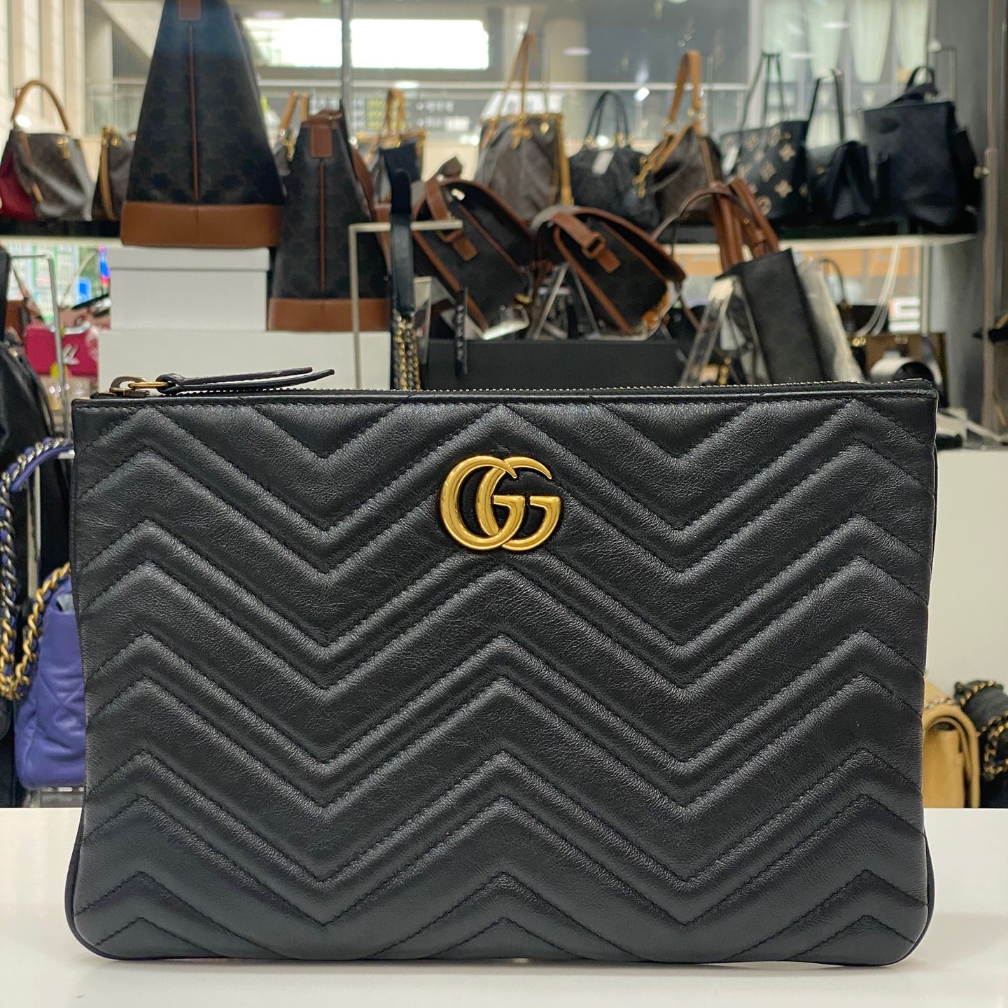 Gucci GG Marmont Matelassé Clutch 525541 139824905 – trenbe