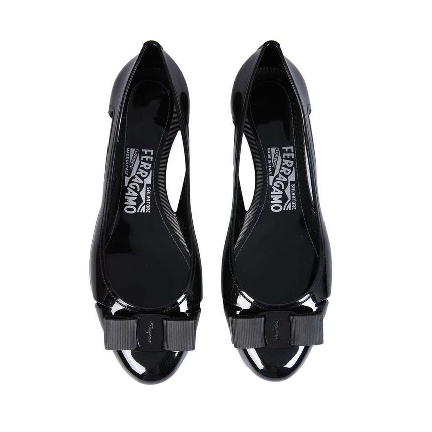 Salvatore Ferragamo Vara 30 Jelly Shoes Black 0726363 48938223