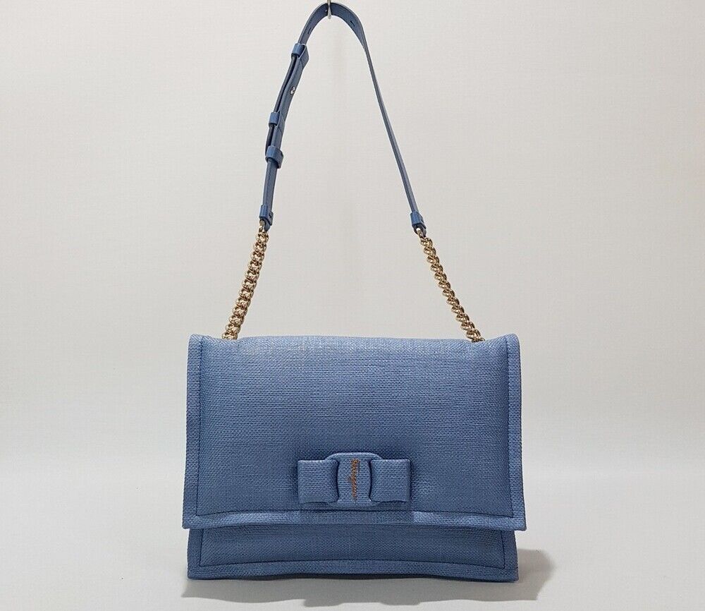 Salvatore Ferragamo Viva Shoulder Bag Small 87956498 – trenbe
