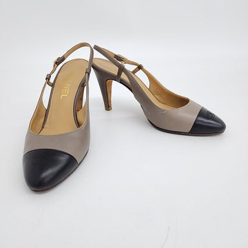CHANEL Zweifarbige Slingbacks 125413