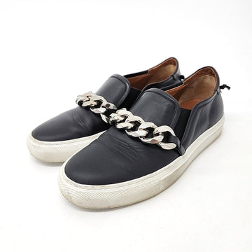 GIVENCHY Sneakers 122304