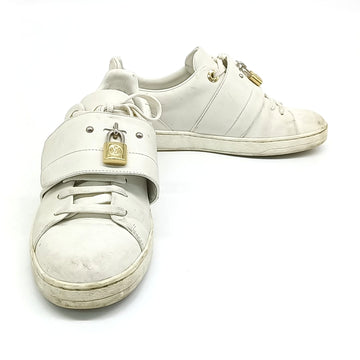 LOUIS VUITTON Frontrow Sneakers 118214