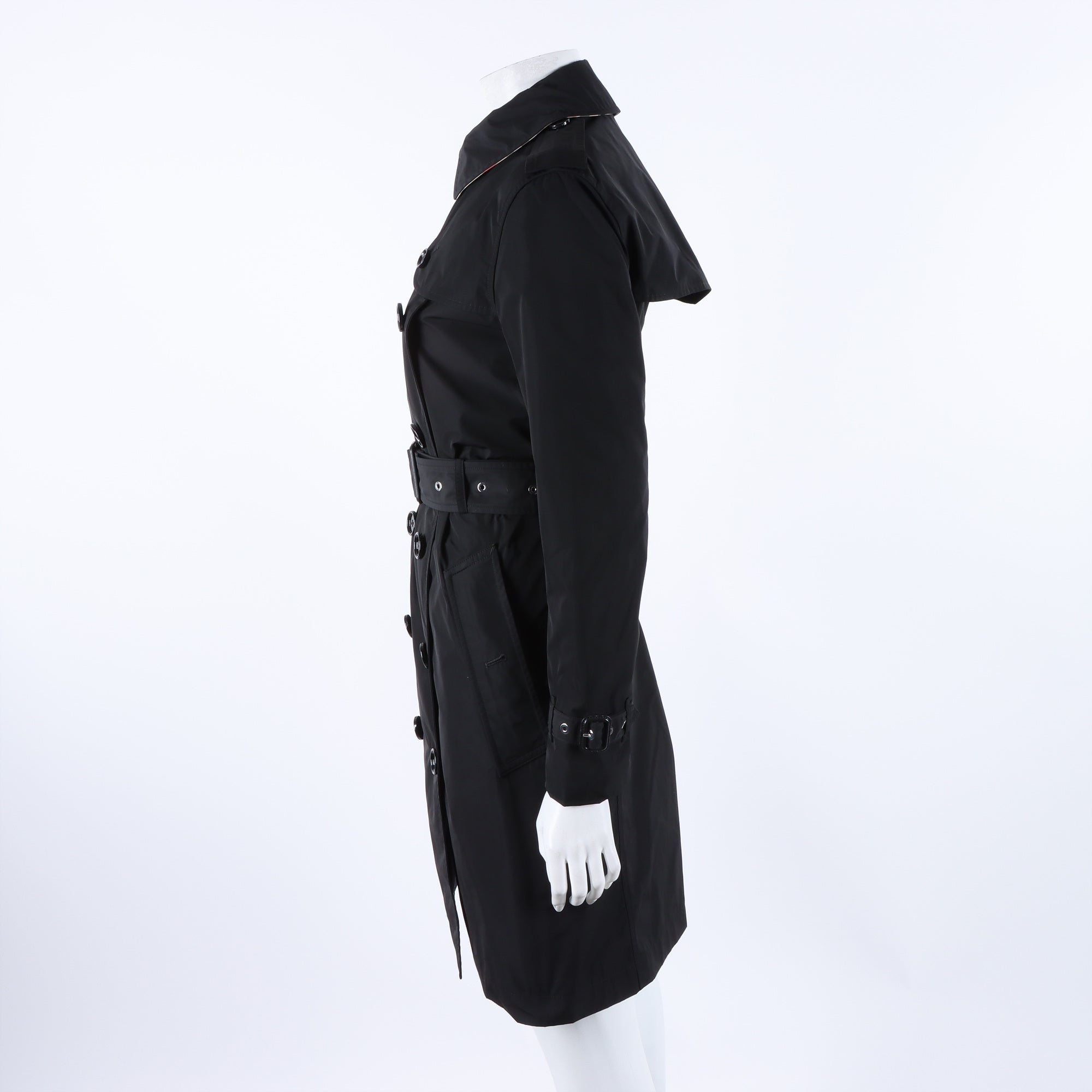 【Burberrys】トレンチコート ミッドレングス チェルシー ヘリテージ トレンチコート (コールブルー