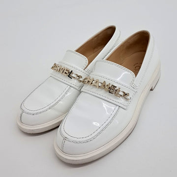 CHANEL シャネル ペイデント ローファー 6870974