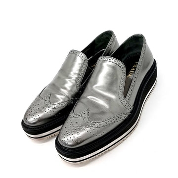 Prada Clipper 6872840