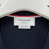 THOM BROWNE サイドバッジ 4バー ループバッグ ボート刺繍カーディガン ネイビー (MJT582E 00535 415) 158340086 [P]