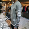 THOM BROWNE Klassisches Sweatshirt mit diagonalem Arm-Band und 4 Streifen in Hellgrau 123479381 [P]