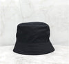 PRADA ナイロンバケットハット 1HC137 12950232 [P]
