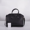GIVENCHY ミディアム ブラック ゴート レザー アンティゴナ トート 兼 ショルダーバッグ BB05100012 15168045 [P]