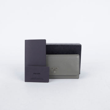 PRADA Langbörse Saffiano Grau mit Metall-Logo 1MH132 24266855
