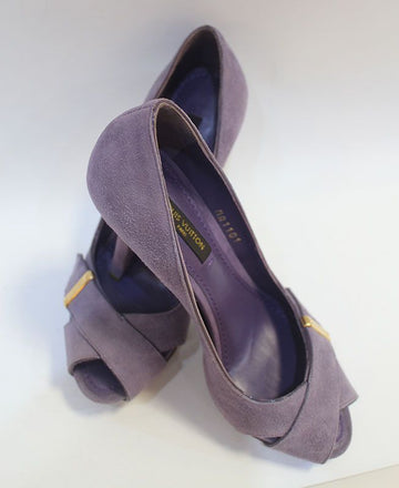 Louis Vuitton Suede Women's Shoes 25455699