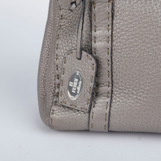 FENDI 8BR656 メタリックレザー セレリア リンダ トートバッグ 26097189