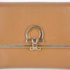 SALVATORE FERRAGAMO 22 4639 キャメル ピーペル レザー ガンチーニ デコレーション 財布 27881054 [P]