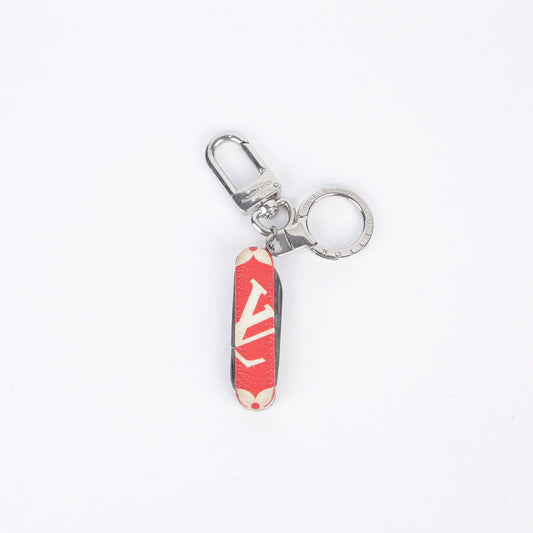 Louis Vuitton Supreme Knife Keychain MP2070 28163868