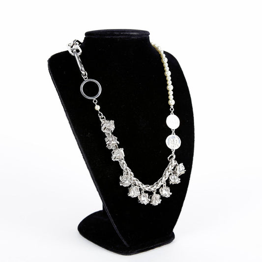 Dior Judy Blame Pearl and Rose Metal Necklace 56 28173068