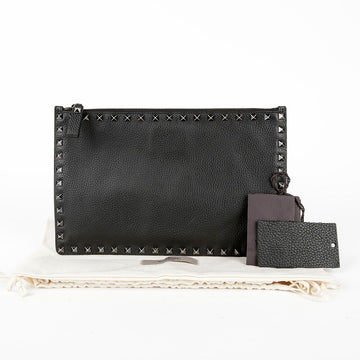VALENTINO SY2P0565 ブラック レザー ロックスタッド クラッチ 30590646