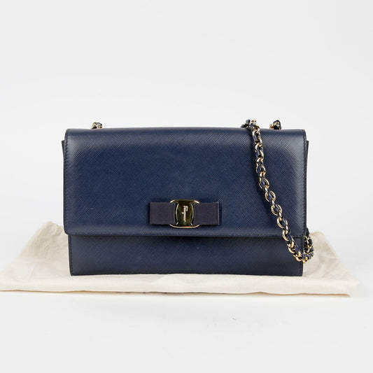 SALVATORE FERRAGAMO 21 E480 ネイビー サピアノ レザー バーラ ジーニ チェーン ショルダー 兼 クロスバッグ 34636203