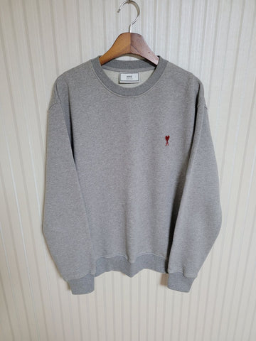 AMI Gray Small Heart Embroidery Sweatshirt L / A19J007 730 38662234
