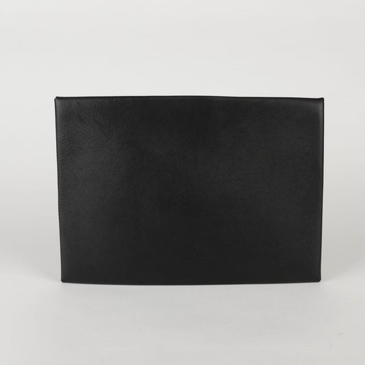 VALENTINO MY2B0529 ブラック レザー ロックスタッド アンタイトル クラッチバッグ 40307816