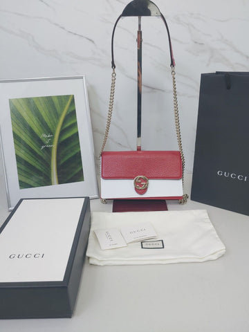 GUCCI Goldene GG Interlocking Leder WOC Geldbörse und Crossbody Bag Rot 510314 41207263