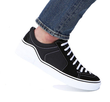 GIVENCHY Perforierte Sneakers BH000RH00G 001 14126446