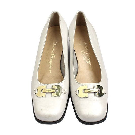 SALVATORE FERRAGAMO Ferragamo Weiße Pumps 7D 44472519