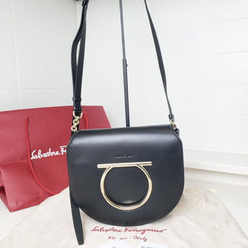 Salvatore Ferragamo Gancini Bella Flap Crossbody Bag H002 154736734
