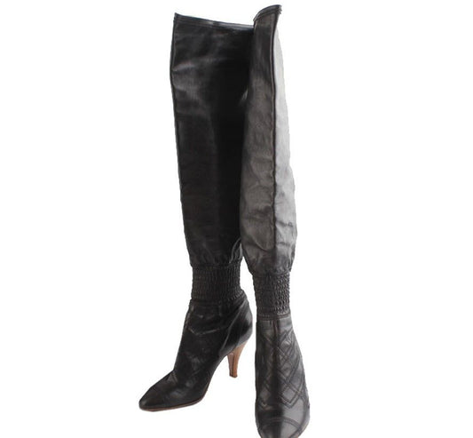 CHANEL Schwarze CC-Ankle-Band-Stiefel 37C 3671700062 26810878