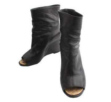CHANEL Black Lambskin Boucle CC Open-Toe Wedge Boots 36.5 3671689036 26810997