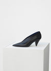 Celine Soft V-Neck Pumps 320953LSVC. 38NO 1000000492 29575676 [P]
