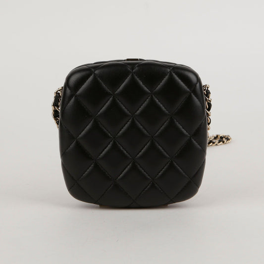 CHANEL AP2772 ミニ ブラック ラムスキン チェーン ショルダー 兼 クロスバッグ 32番 44970084