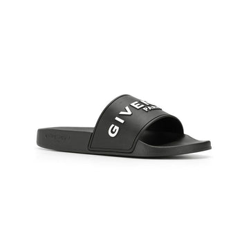 GIVENCHY 3Dロゴスリッパ ブラック BE3004E0DH 001 47163978