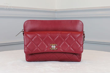 CHANEL Chain Flap Bag Red 24 Series 47547128