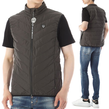 Emporio Armani EA7 Logo Lightweight Down Vest 100 Size 48503140