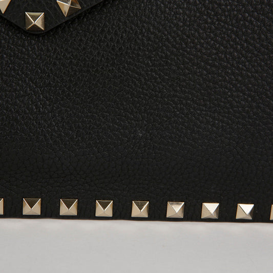 VALENTINO SW0P0P56VSH ブラック レザー ロックスタッズ エンベロプ クラッチ 49525799