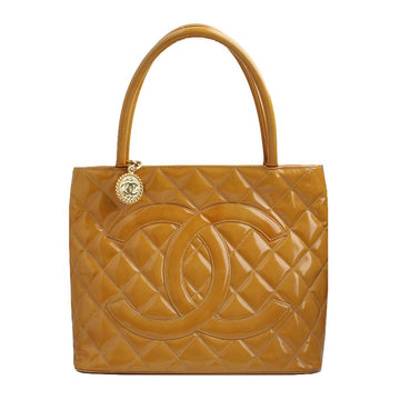 CHANEL Mustard Gelb Lack Coin Bag (6. Generation) 51342195