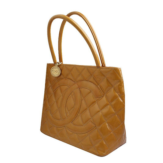 CHANEL Mustard Yellow Patent Coin Bag 51342195
