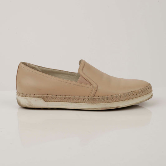 Tods Size 37 Pink Beige Leather Slip-On 51112827