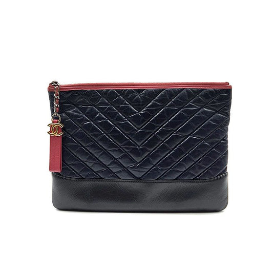 CHANEL シェブロン・ガブリエル・クラッチ・ニューミディアム L242914 54556176