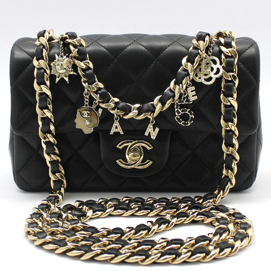 CHANEL AS2326 ブラックラムスキン ゴールドクラシック ニューミニ チャームチェーン クロスバッグ 57540757