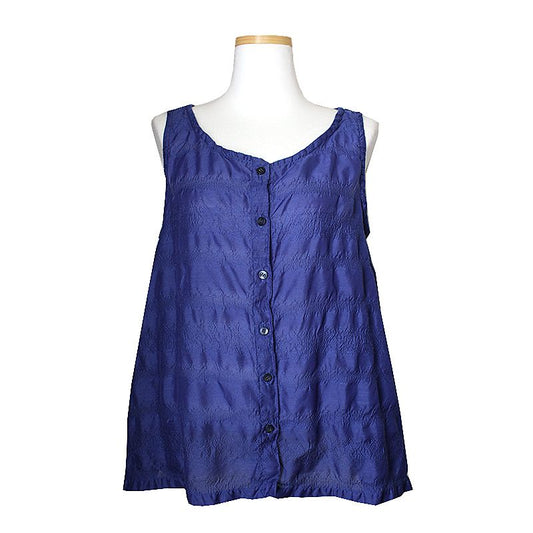 ISSEY MIYAKE me ブルーフレアノースリーブトップス 55, 66 57645112