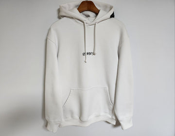 VETEMENTS Weißes Logo Hoodie UAH21TR630 57913500