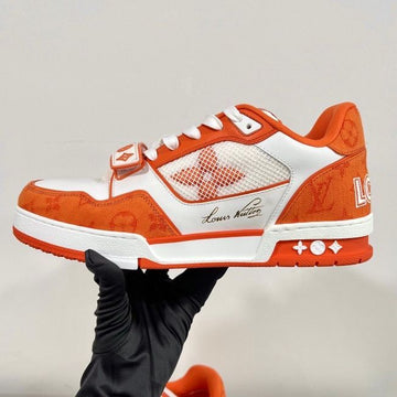 LOUIS VUITTON トレーナー スニーカー 1A9ZBG 58125197