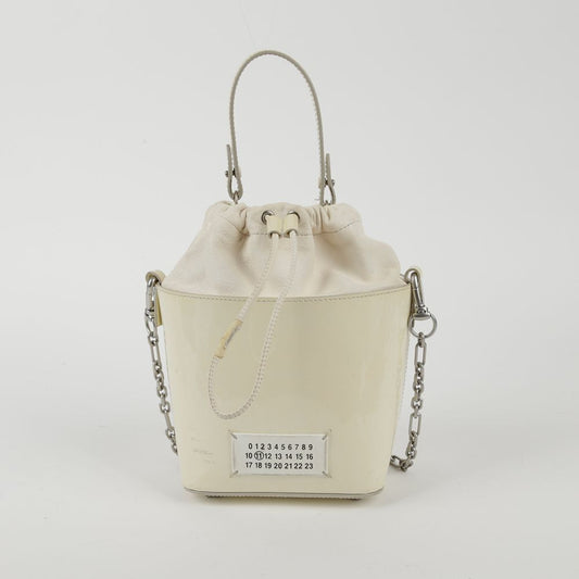 MAISON MARGIELA S61WG0035 スモール ホワイト ペイデント レザー 5AC バケット トート兼ショルダーバッグ 58443828