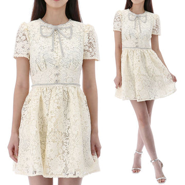 SELF-PORTRAIT コードレースボウミディワンピース CREME パターン PF23035SC 54034592