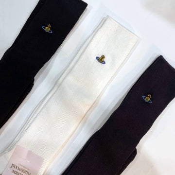 VIVIENNE WESTWOOD ORBロゴプレーンクルーソックスハイサックス 430801L 59954940