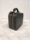 CHANEL Cosmetic Case 26 Series (A99343) 64552864 [P]