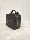 CHANEL Cosmetic Case 26 Series (A99343) 64552864 [P]